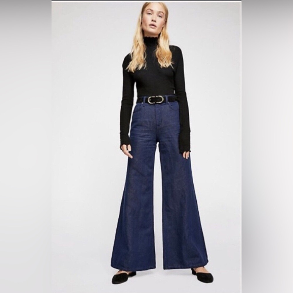 Free People We the free Super High-Rise Wide-Leg Blue Size 31